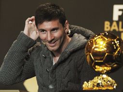 balon de oro: messi ninguneo a cr7 y voto al kun agüero balon de oro: messi ninguneo a cr7 y voto al kun agüero