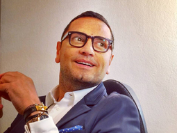 Fabián Medina Flores fue agredido en Palermo por un chico Fabián Medina Flores fue agredido en Palermo por un chico