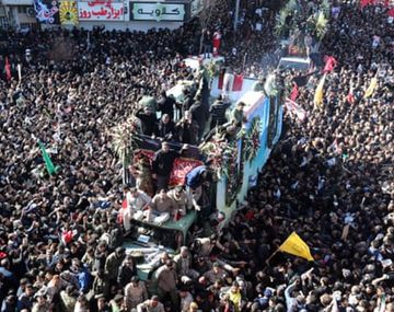 Funeral de Qassem Soleimani. Ftoto: The Guardian&nbsp;