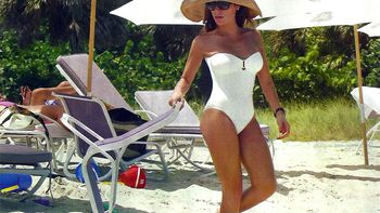 flor de la v paso otra vez por el quirofano flor de la v paso otra vez por el quirofano