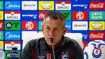 la frase del dt de cienciano sobre su suegra en conferencia de prensa que se hizo viral