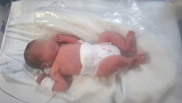 El dramático relato de la policía que encontró una beba abandonada en San Martín: Todavía con el cordón