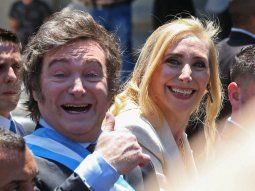 Milei apuntó contra un conductor de Radio Mitre por asegurar que su hermana Karina dijo se vota primero y se lee después