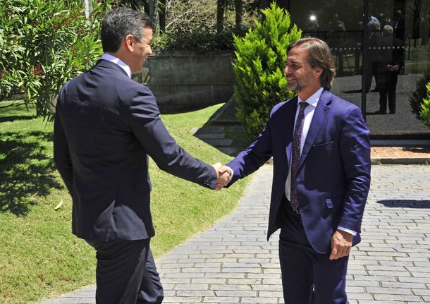 Los dichos del presidente Luis Lacalle Pou sobre el narcotráfico desataron una tensión diplomática con Bolivia y Paraguay.