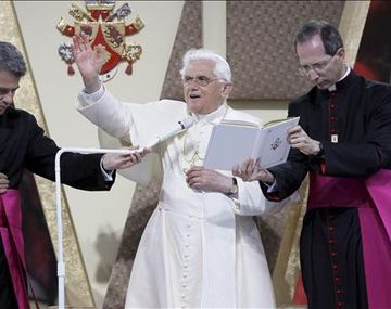 Sopresa en la Iglesia Argentina por el anuncio del Papa