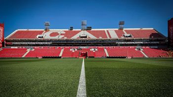 anoto mas de 100 goles en independiente pero se retiro del futbol y tiene una fabrica de pastas anoto mas de 100 goles en independiente pero se retiro del futbol y tiene una fabrica de pastas