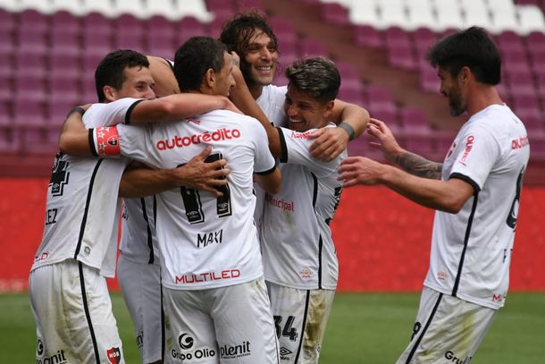Copa de la Liga Profesional de Fútbol: Newells cortó la racha y le ganó a Lanús