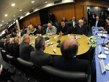 La reunión para definir el nuevo salario mínimo se postergó para el lunes
