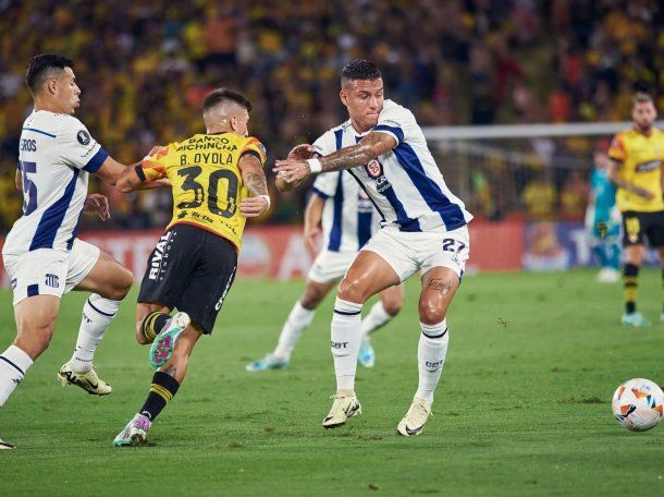 Fútbol libre por celular: cómo ver en vivo Talleres de Córdoba vs Barcelona SC