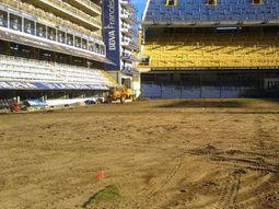 luego de un ano penoso, la bombonera se quedo sin pasto: mira la foto luego de un ano penoso, la bombonera se quedo sin pasto: mira la foto