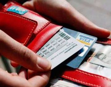 Tarjetas: cómo denunciar las compras hechas durante robos