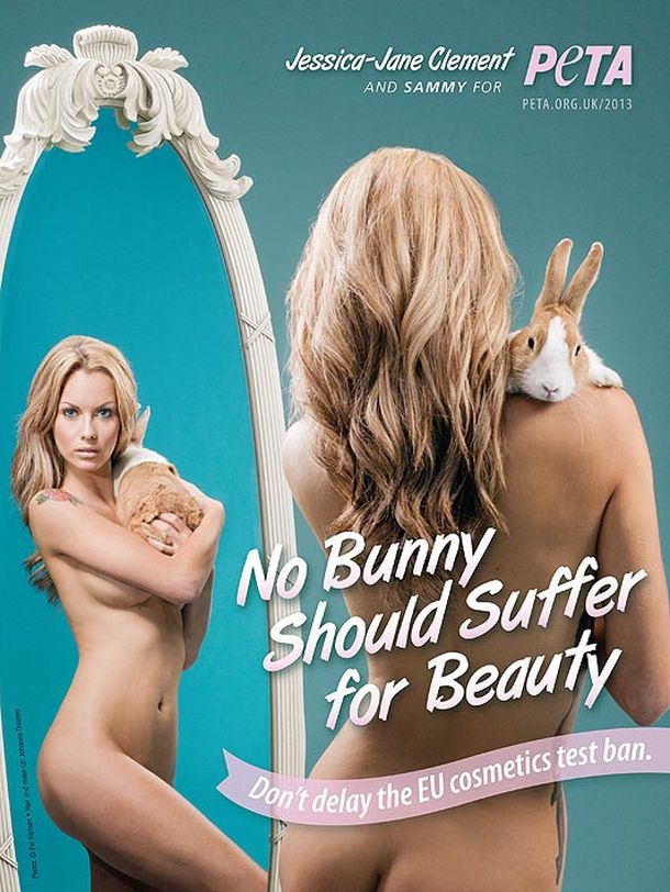 Jessica Jane Clement se convirtió en Jessica Rabbit