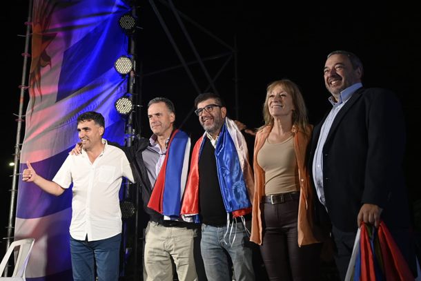 Los candidatos del Frente Amplio no podrán tener deudas con la agrupación para integrar las listas.
