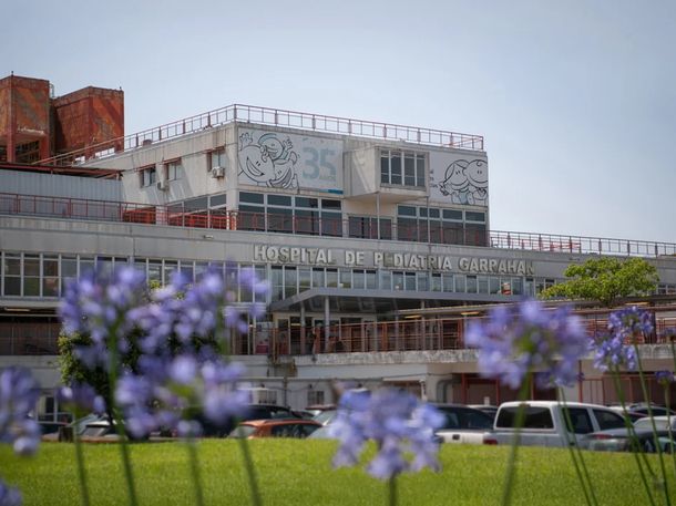 Profesionales del Hospital Garrahan hicieron un traslado de alta complejidad de un bebé en estado crítico