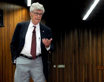 Mario Bunge reconocido científico y docente argentino.