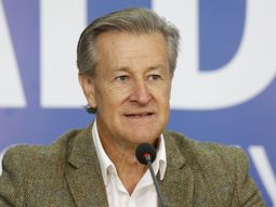 Gabriel Gurméndez renunciará a la presidencia de Antel antes del 27 de octubre para ser precandidato presidencial por el Partido Colorado. Gabriel Gurméndez renunciará a la presidencia de Antel antes del 27 de octubre para ser precandidato presidencial por el Partido Colorado.