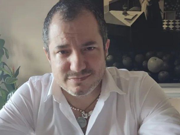 Despidieron los restos del neurólogo que murió en el incendio del departamento de Felipe Pettinato