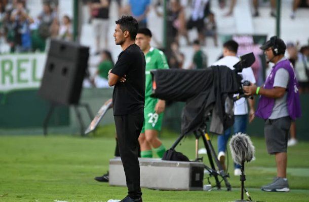 Walter Erviti dejó de ser DT de Belgrano