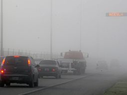 una manana accidentada por los densos bancos de niebla una manana accidentada por los densos bancos de niebla