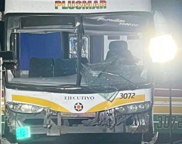 Chocaron entre sí tres micros que llevaban a hinchas de Estudiantes a la final