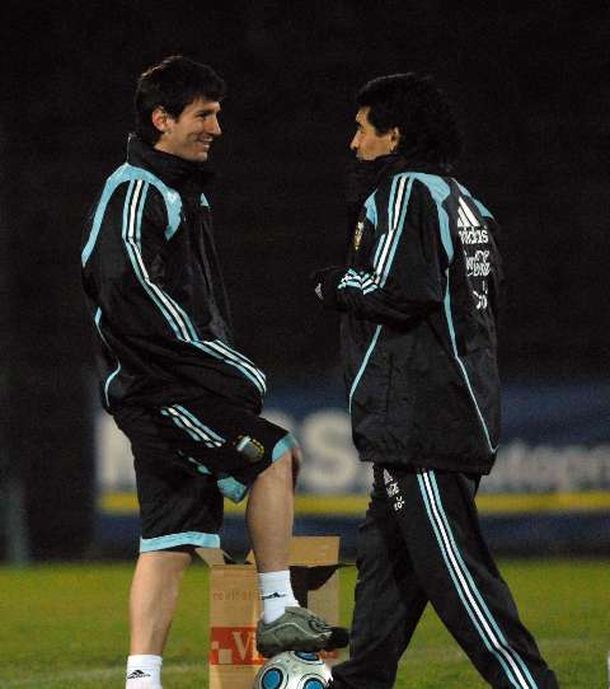Maradona messi