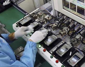 Anunciaron los primeros celulares argentinos con TV Digital