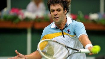 zeballos vencio a rosol y sumo el primer punto de argentina zeballos vencio a rosol y sumo el primer punto de argentina