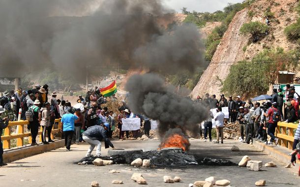 Los piquetes se generalizan en Bolivia.