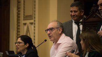 El diputado frenteamplista Gustavo Olmos pidió licencia tras ser acusado de acoso sexual. El diputado frenteamplista Gustavo Olmos pidió licencia tras ser acusado de acoso sexual.