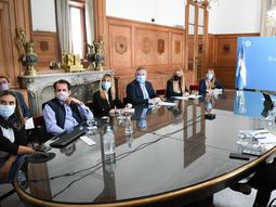 Retrasan la implementación del PCR y la cuarentena en hoteles pagos