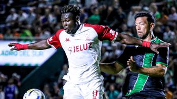 con el gol agonico de caicedo, huracan igualo 1-1 con banfield en el sur con el gol agonico de caicedo, huracan igualo 1-1 con banfield en el sur