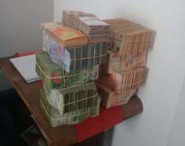 Allanaron una cueva en el centro y secuestraron divisas por más de $12 millones