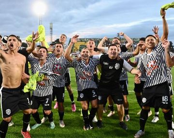 El Porvenir, Primera C.