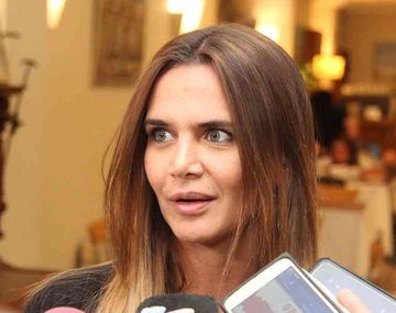 Granata domó a un troll que la quiso correr con su affaire con Robbie Williams: No es delito