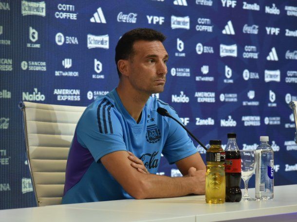 Lionel Scaloni habló antes de viajar a Perú: Si Lionel Messi está bien, va a jugar