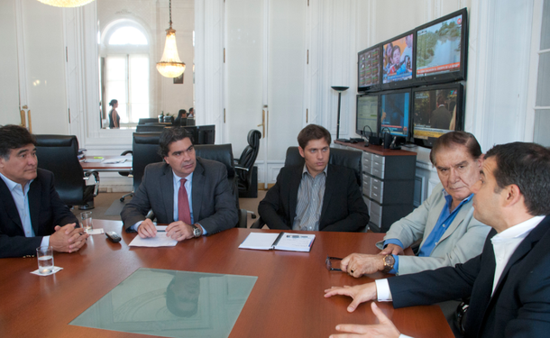 Reunión de funcionarios del Gobierno con Miguel Galuccio para analizar el sector petrolero.