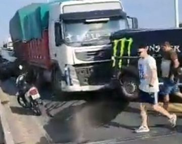 Imputaron al camionero que provocó el choque múltiple en el puente entre Resistencia y Corrientes