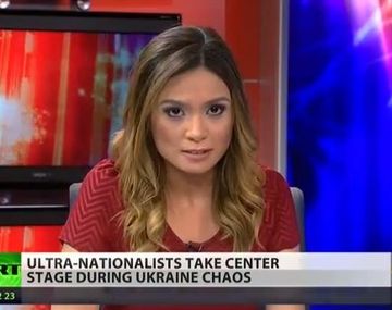 Mirá el momento en que una periodista de un medio oficial ruso renuncia al aire