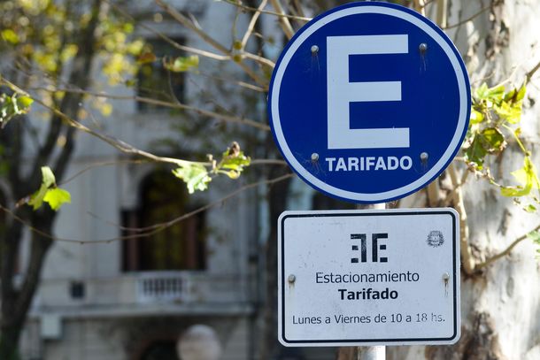 El estacionamiento tarifado en la capital uruguaya aumentará desde el 16 de enero.