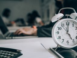 Los abogados laboralistas rechazan el proyecto del gobierno para fraccionar las licencias laborales en Uruguay. Los abogados laboralistas rechazan el proyecto del gobierno para fraccionar las licencias laborales en Uruguay.