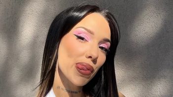 la joaqui sorprendio al compartir una foto muy intima junto a luck ra desde la cama: mira la joaqui sorprendio al compartir una foto muy intima junto a luck ra desde la cama: mira