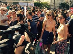 El tetazo en el Obelisco El tetazo en el Obelisco