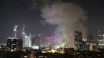 escala el conflicto entre israel e iran: intercambio de misiles y mas muertos