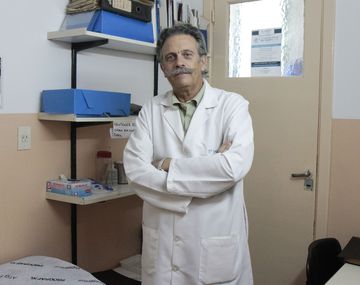 Infectólogo asesor del Gobierno: Tenemos que bajar toda posibilidad de contacto entre humanos