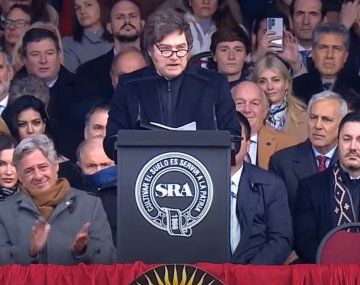 Milei anunció la baja de retenciones a la carne
