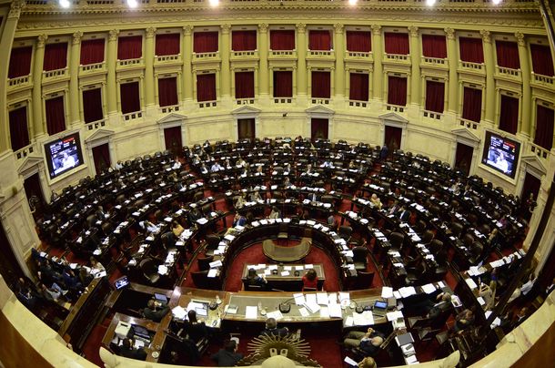 La cámara de Diputados se prepara para su último debate en el período de sesiones ordinarias del año