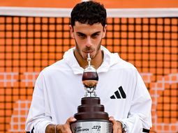 Francisco Cerúndolo venció a Luciano Darderi y es campeón del Argentina Open 2026