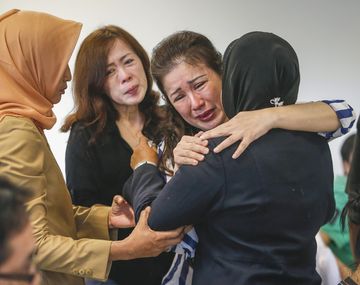 Estiman que el avión está en el fondo del mar