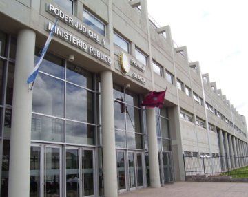 Salta: detienen a un agente de la Policía Federal por distribuir material de abuso infantil