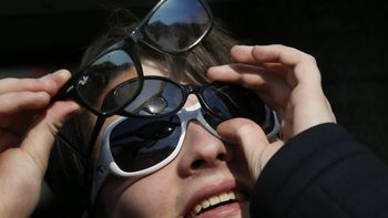 como protegerse para ver el eclipse solar anular como protegerse para ver el eclipse solar anular